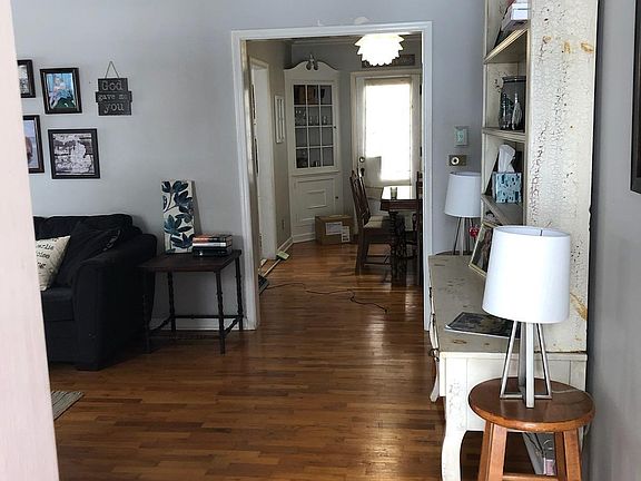 4th image of 1810 Sunnyside Ave