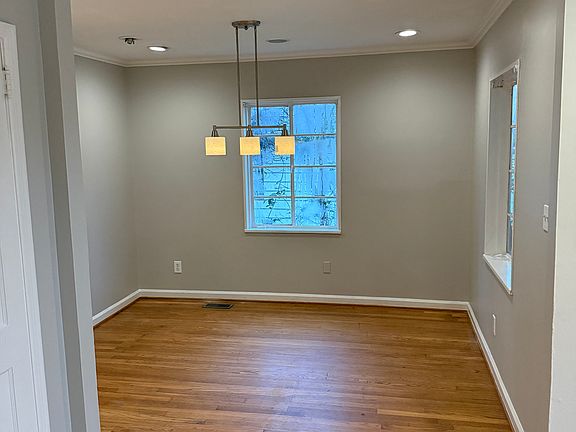 3rd image of 504 85th St S