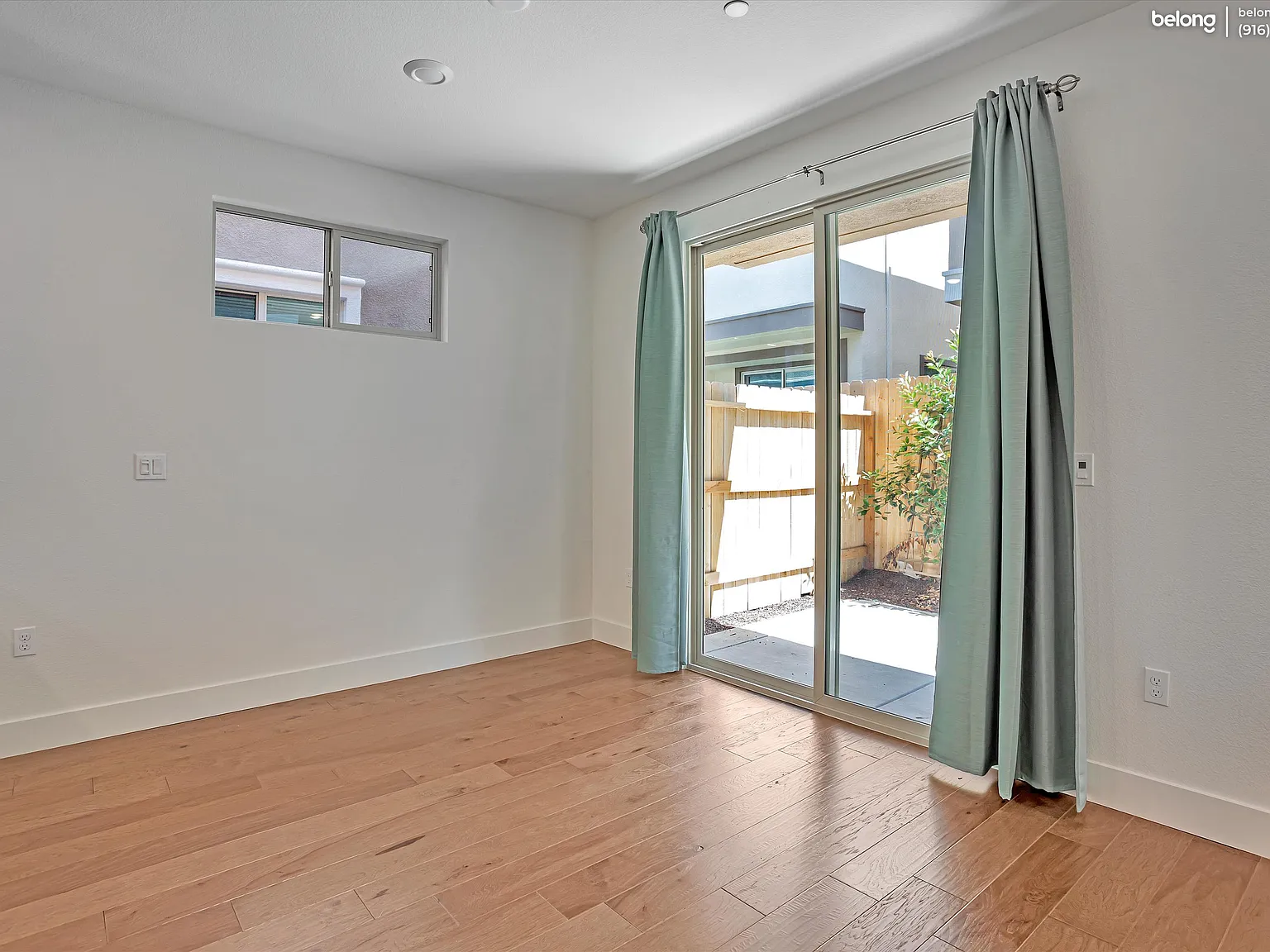 3 bed, 2.5 bath, 1632 sqft, $2,850 — Photo 4