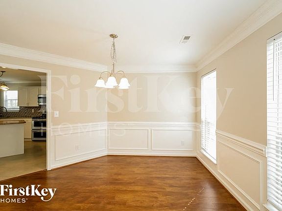 5th image of 3614 Arthur St