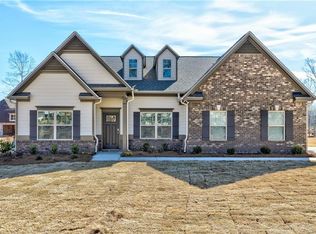 317 Benstone Dr, Calhoun, GA 30701