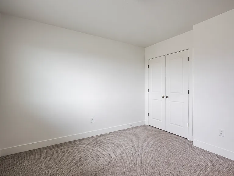 1303 E 920 N — Photo 7