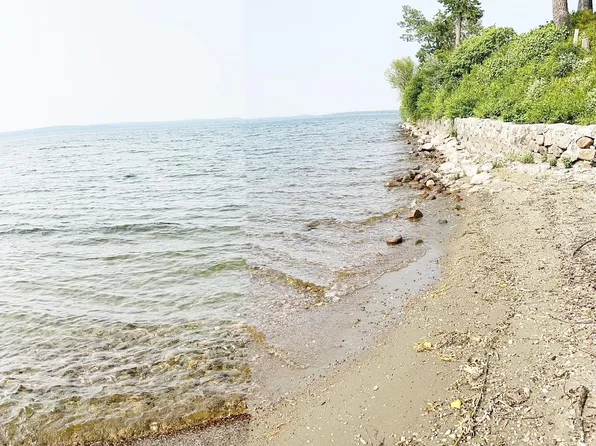 5 Castle Shrs, Spicer, MN 56288