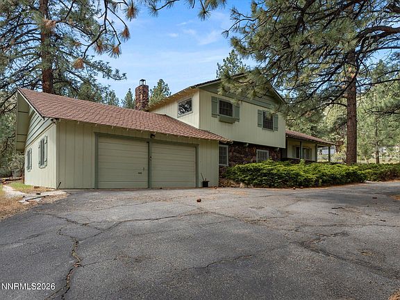 3rd image of 4301 Meadow Wood Rd