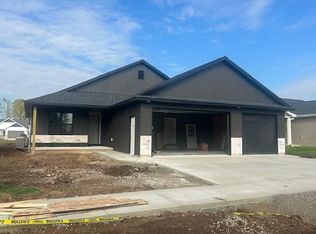 3684 E Gladiolus Pl, Appleton, WI 54913