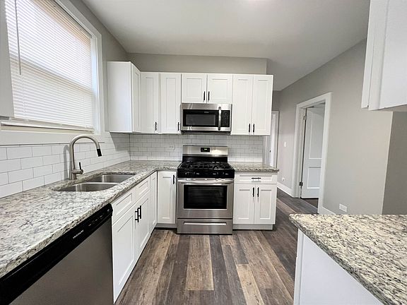 5th image of 7247 S Cornell Ave