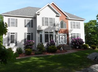 31 Northland Rd, Windham, NH 03087