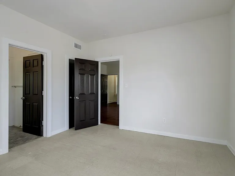 3002 Isabella St — Photo 12