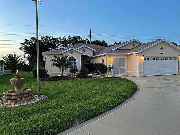 3rd image of 33124 Meadow Green Ct