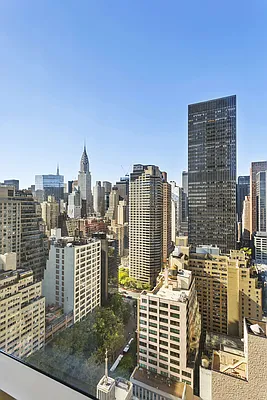 Rented by Compass | media 41