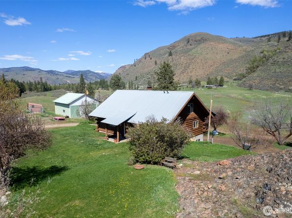 364 East Chewuch Road, Winthrop, WA 98862
