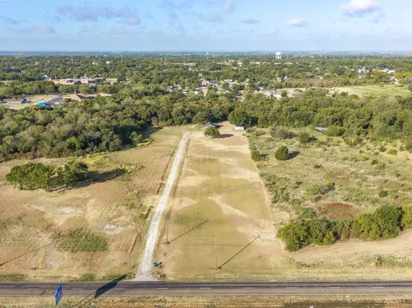 1207 N Interstate Highway 45, Ennis, TX 75119