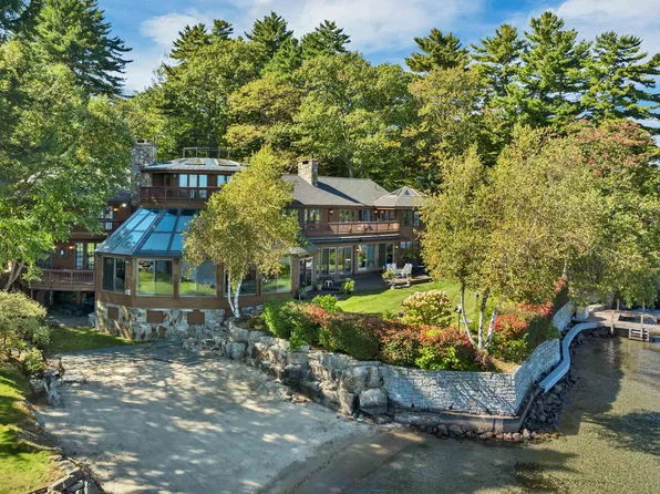 211 Dockham Shore Road, Gilford, NH 03249