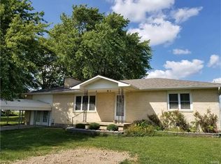 26797 Falcon Rd, Lebanon, MO 65536