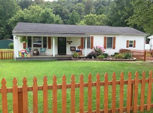 54 Dublin Rd, Leon, WV 25123