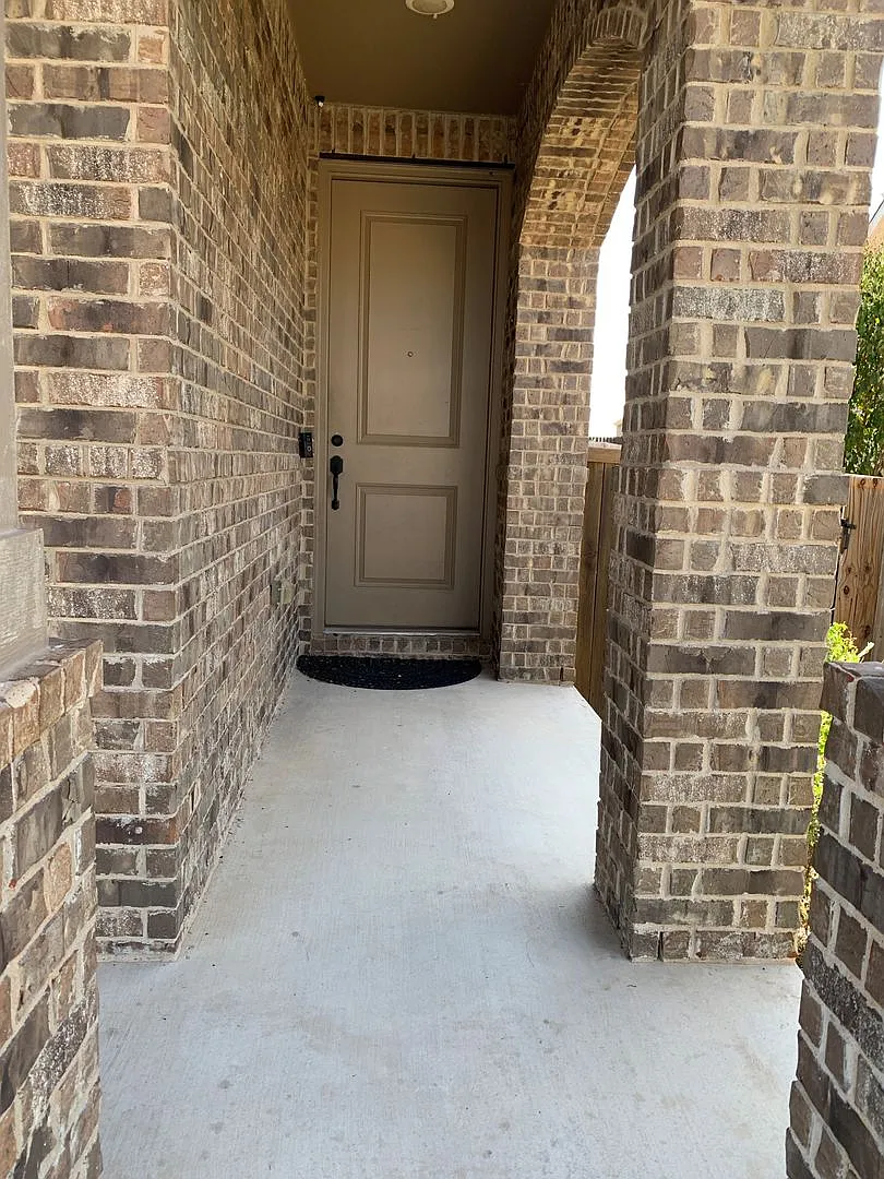 Gorgeous 3-2-2, in Kyle, TX. — Photo 2