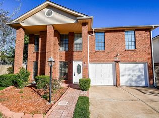 12311 Grove Meadow Dr, Stafford, TX 77477