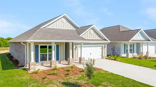 124 Gray Owl Dr Photo 1