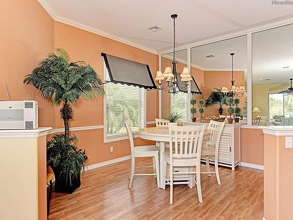 4th image of 8320 Sago Ct