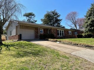 946 Trail Dr, Henderson, KY 42420