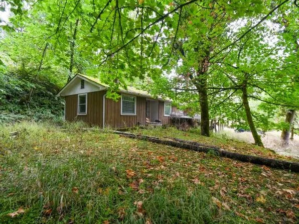 32475 Fox Hollow Rd, Eugene, OR 97405
