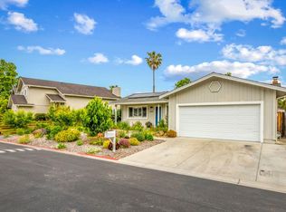 1015 Primrose Ln, Gilroy, CA 95020