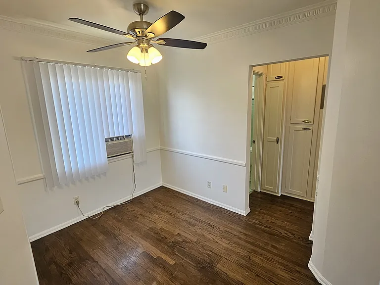 1625 N Hobart Blvd #4 — Photo 4