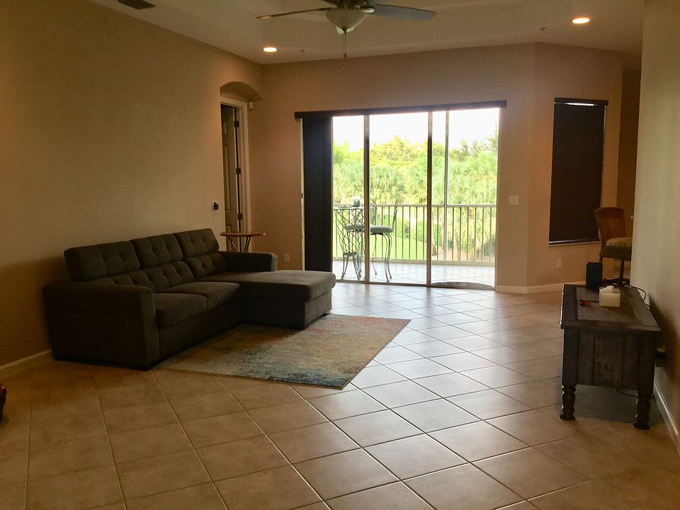 Great Room-Diagonal Tile 