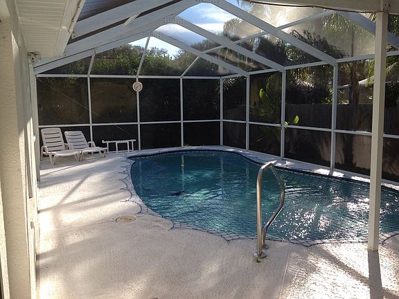4th image of 1120 Silkwood Ave