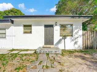 2546 Coolidge St, Hollywood, FL 33020