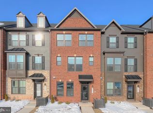 4456 Sulford Ter, Chantilly, VA 20151