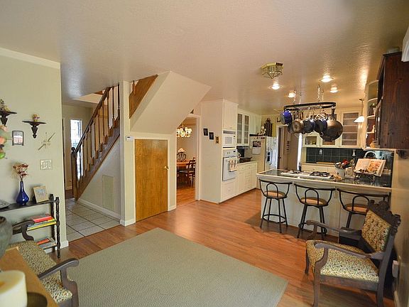 3rd image of 2416 Grandbracken Way
