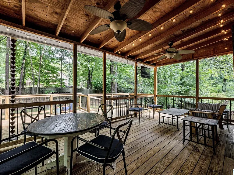 5501 Heath Row Dr — Photo 41