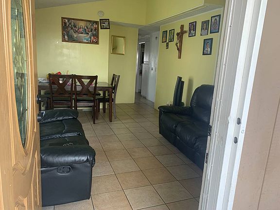 3rd image of 1765 N La Puente Ave