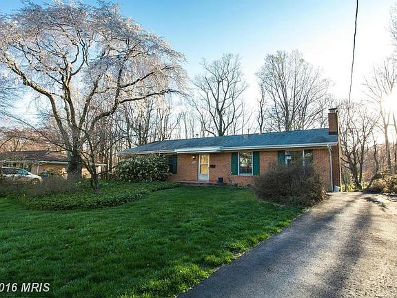 2nd image of 4628 Braeburn Dr