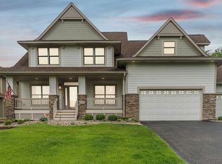 1450 Englert Rd, Eagan, MN 55122