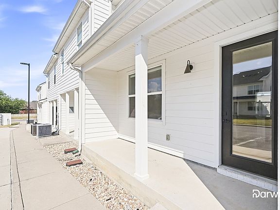 2nd image of 106 Ethelyne Way