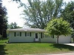 1010 E Richway Dr, Albert Lea, MN 56007