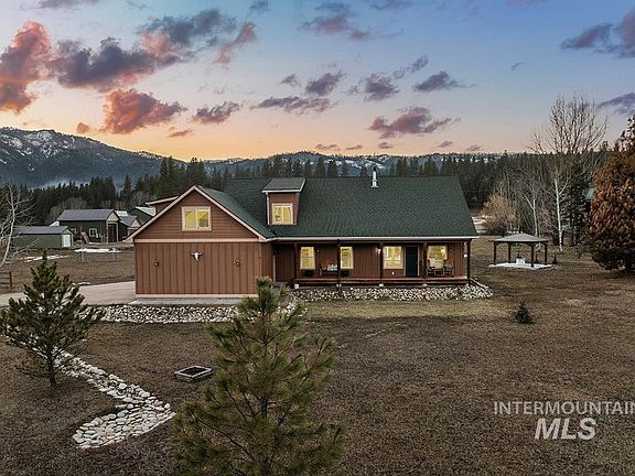 3rd image of 3 Boone Rd