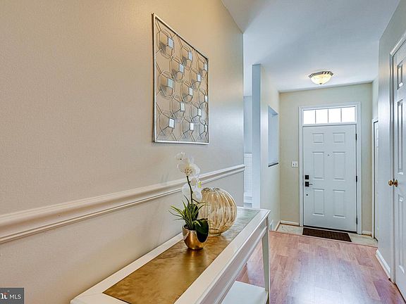 4th image of 14558 Woodgate Manor Pl