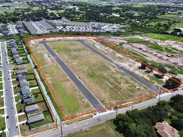 1604 El Camino Dr, Weslaco, TX 78599