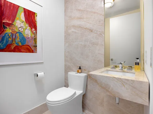 15 Hudson Yards image 14 of 30