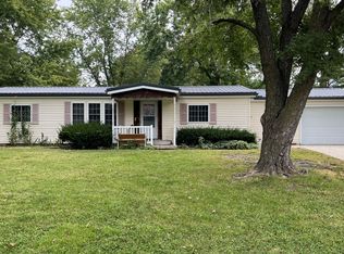 1610 S 17th St, Bethany, MO 64424