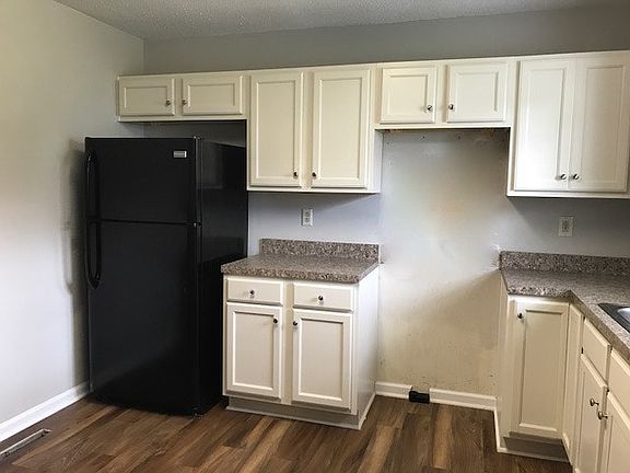 All new appliances (stove missing in picture)