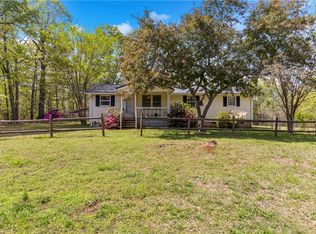 525 Firetower Rd, Williamston, SC 29697