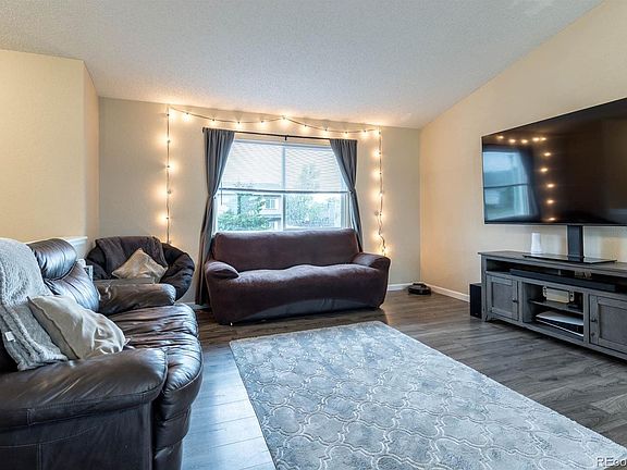 4th image of 2530 Fairplay Way