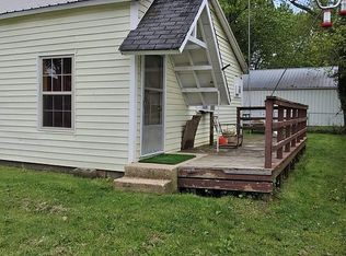 409 S Water St, Seymour, MO 65746