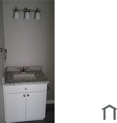 2nd image of 606 Chihuahua St