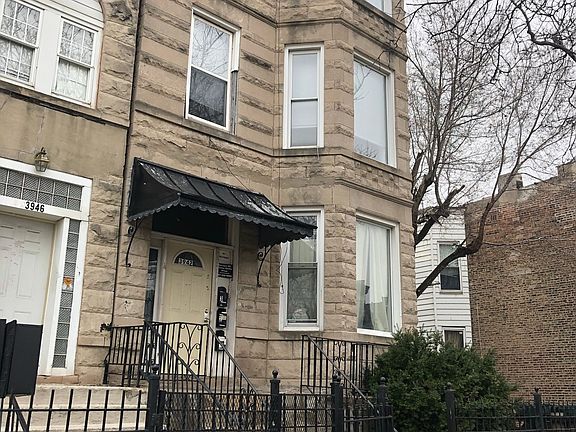 5th image of 3942 W Lexington St Unit 2