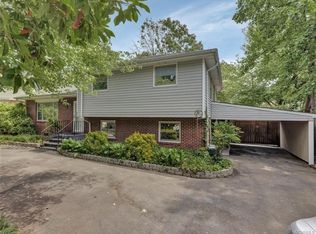 1821 N Parham Rd, Henrico, VA 23229